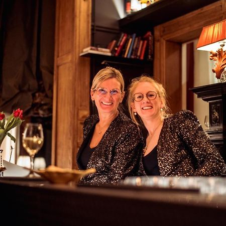 B&B 'T Kasteel & 'T Koetshuys フールネ エクステリア 写真